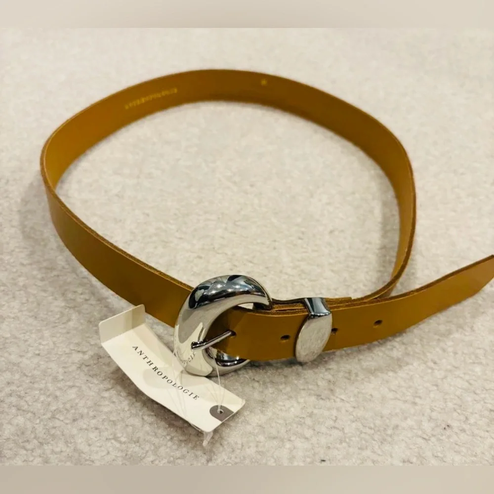 ANTHROPOLOGIE Bubble Buckle Tan Leather Belt